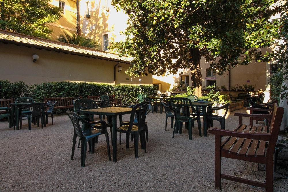 Orsa Maggiore For Women Only Hostel Rom
